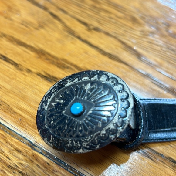 Vintage Brighton black croc print belt.  Size Medium (28). - Picture 3 of 10